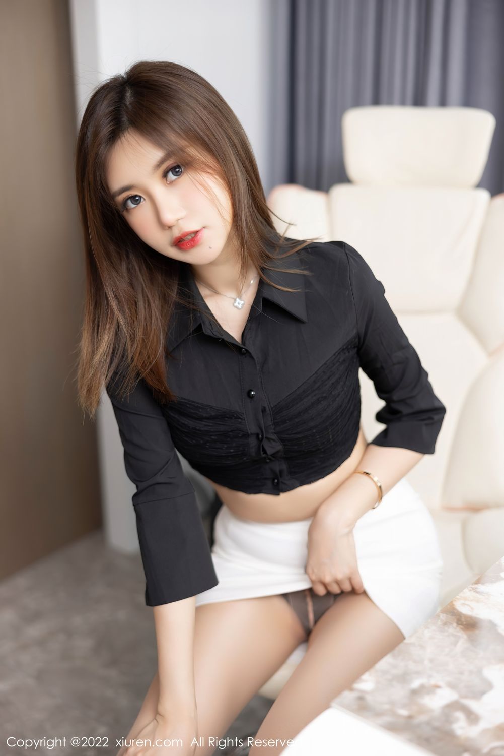 [XiuRen]高清写真图 2022.06.17 No.5160 绮里嘉ula