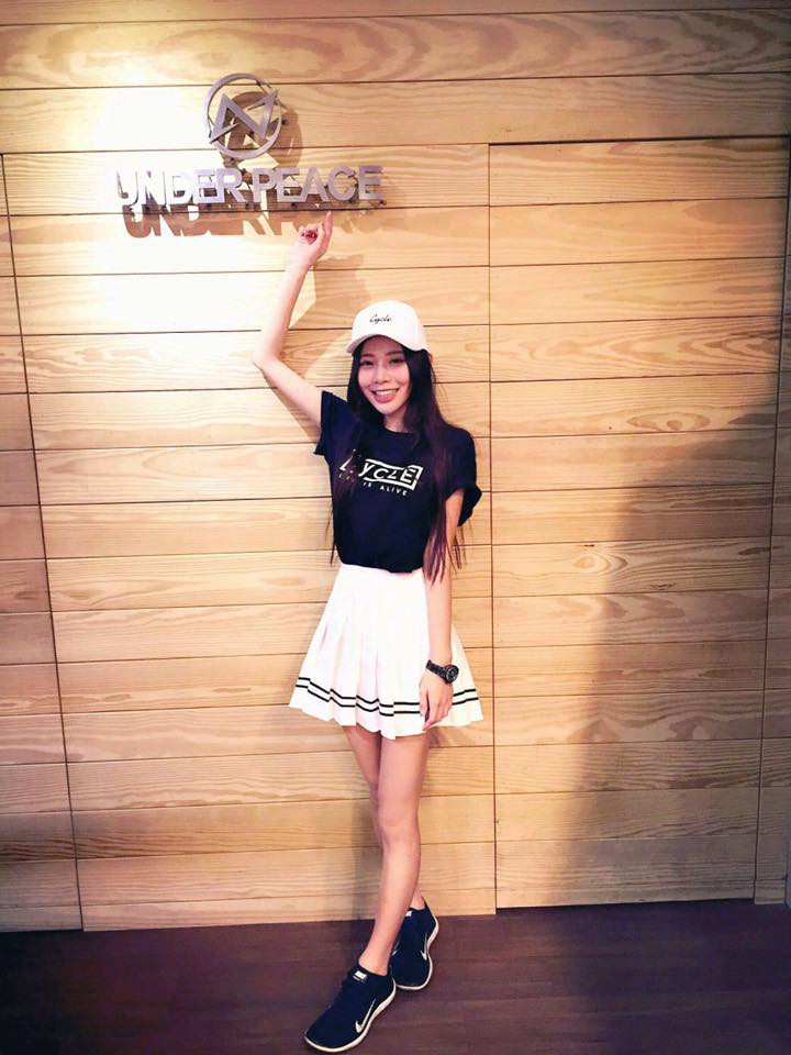 张香香 网络女神美艳自拍照