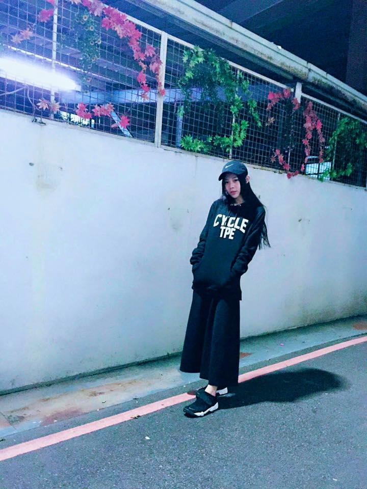 张香香 网络女神美艳自拍照