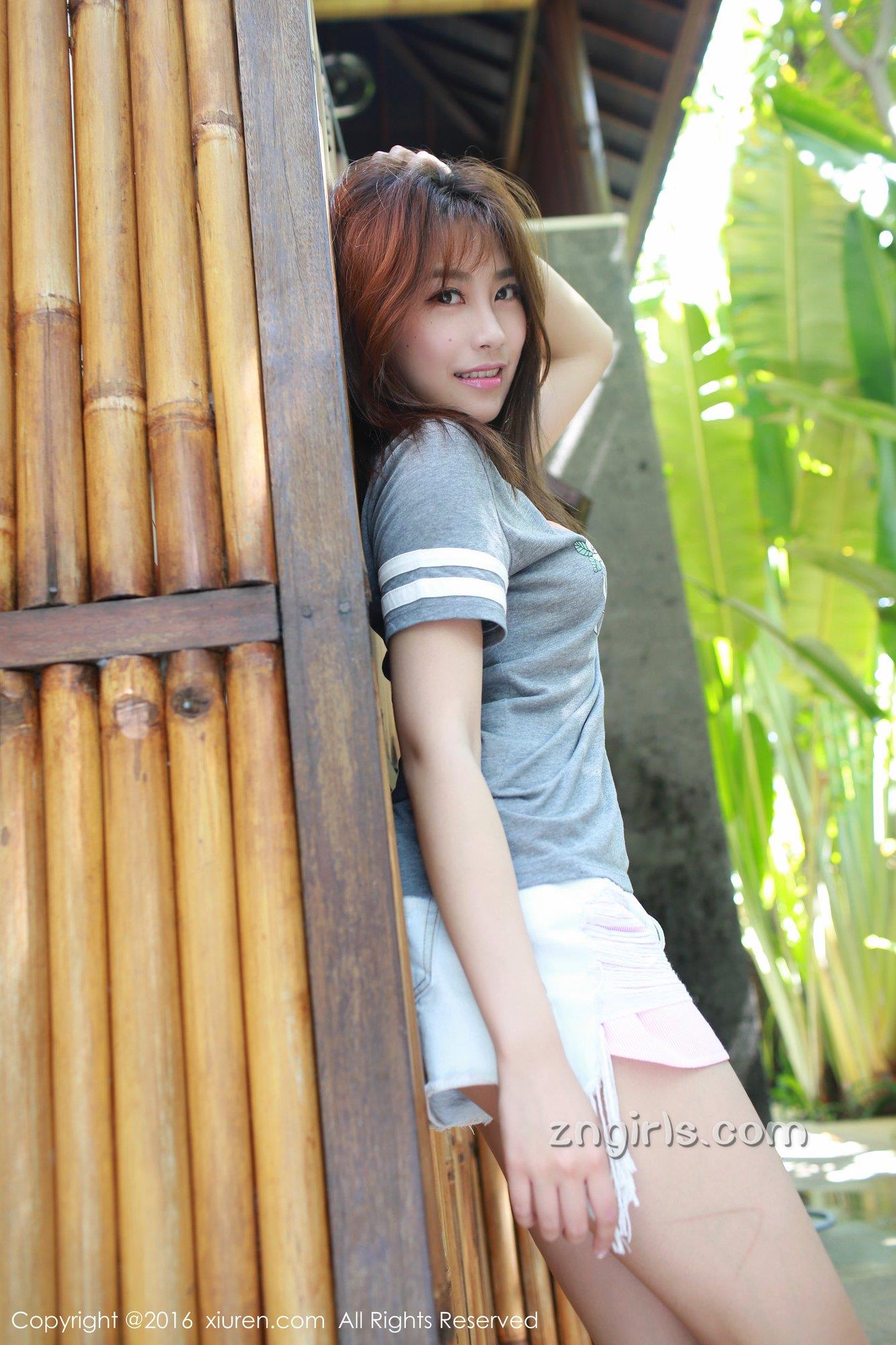 许诺Sabrina [XIUREN秀人网]高清写真图2016.07.19 XR20160719N00562