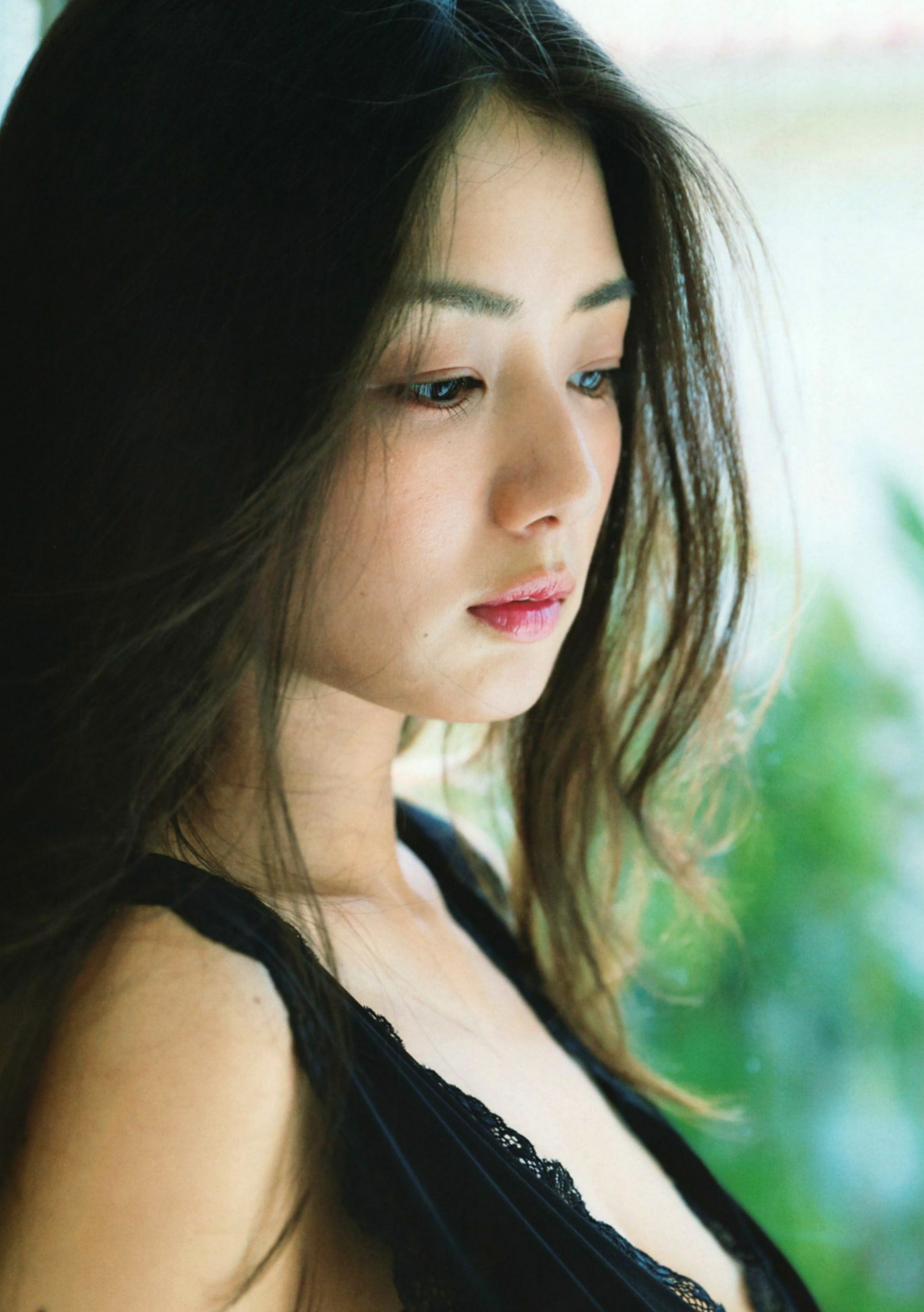 PB写真集_片山萌美《人魚》：清新私房与户外野性魅力写真[97P]