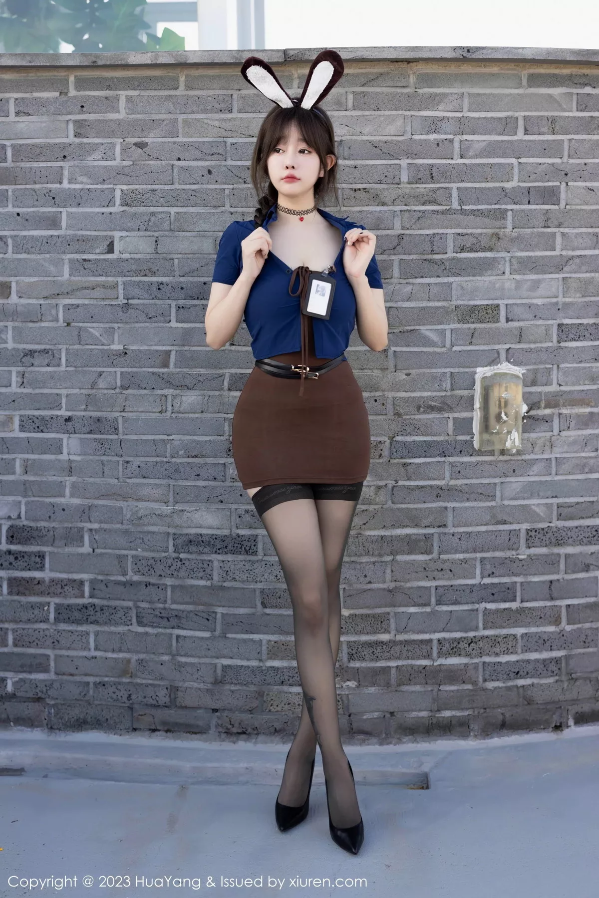 [HuaYang]高清写真图 2023.12.01 VOL.555 王雨纯 黑丝美臀