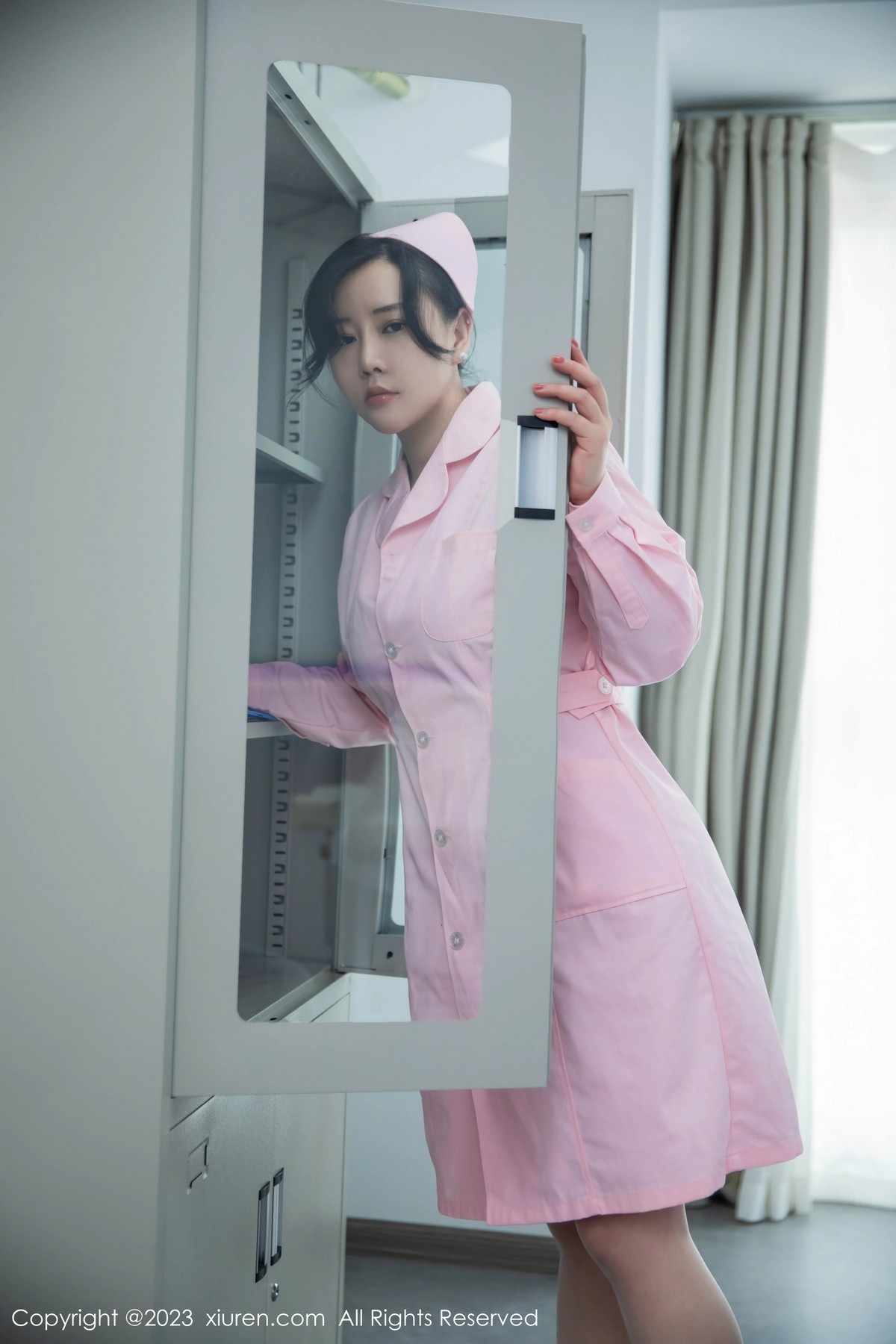 [XiuRen]高清写真图 2023.08.08 No.7199 王婉悠Queen 护士服美臀