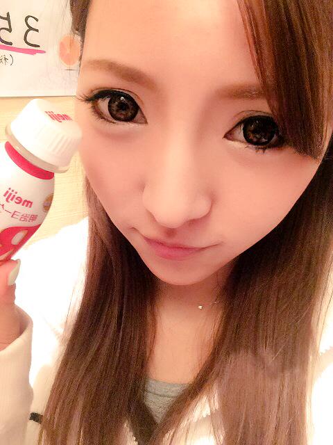 辉月杏梨(輝月あんり) Twitter自拍照分享