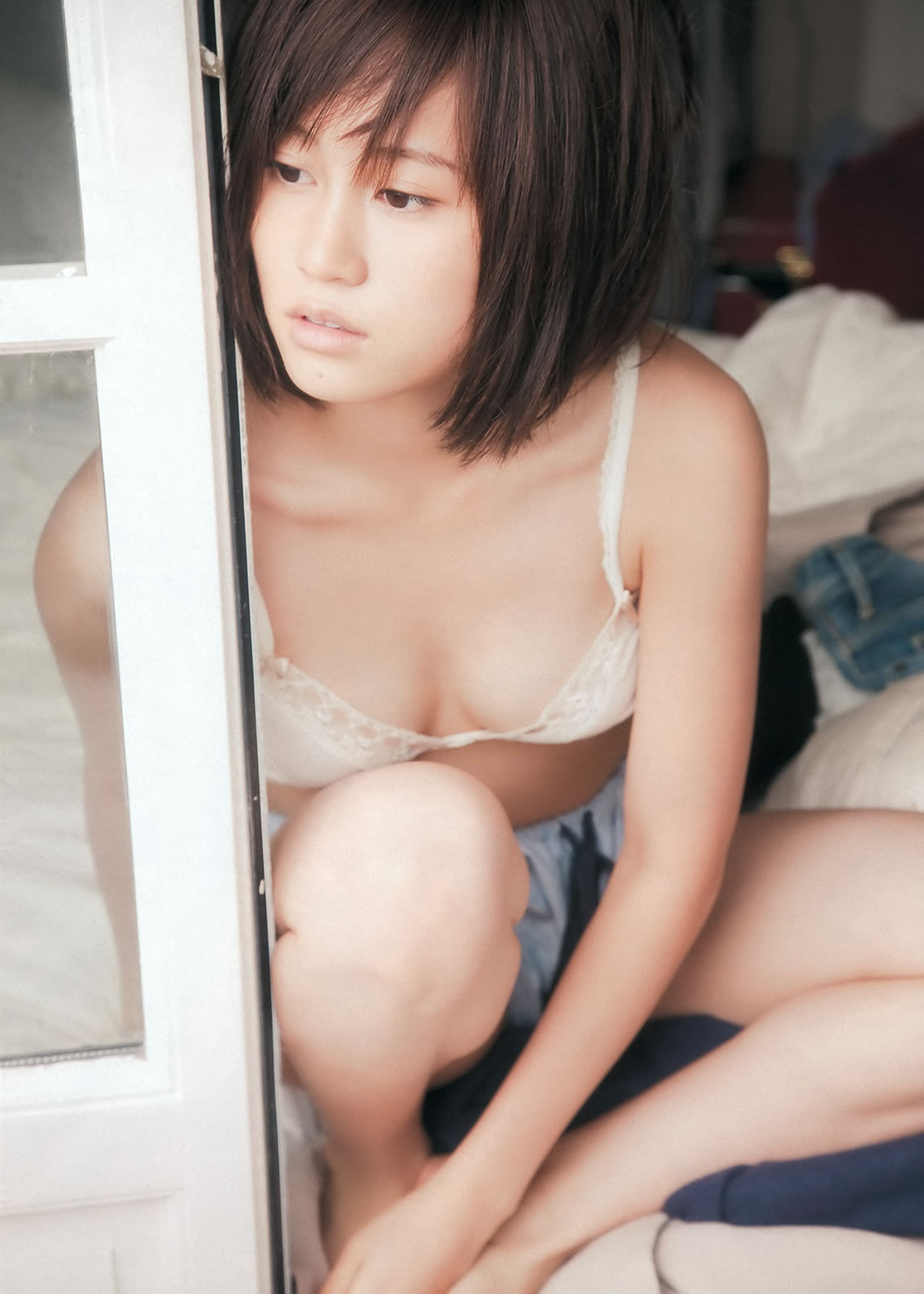 [Weekly Playboy]高清写真图2012.10.17 2012年 No.12 泽山璃奈 水泽奈子 亚里沙
