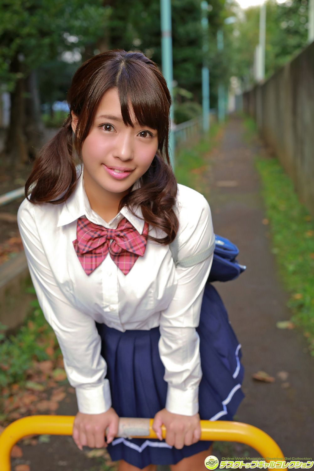 桥本梨菜 [DGC]高清写真图No.1290 制服がはち切れるほどの大迫力Gカップ!