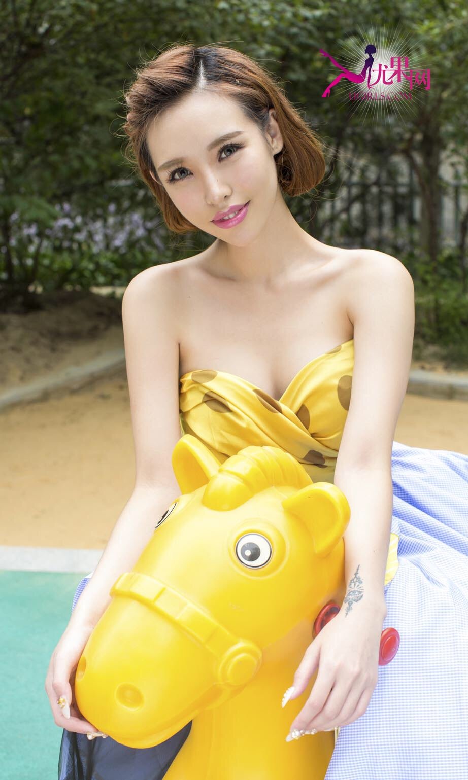 若熙 [爱尤物]高清写真图Teddy Baby