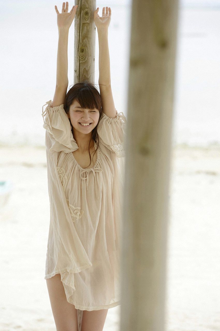 新川优爱- [WPB-net]高清写真图 NO.157「美しすぎる彼女に一目惚れ」