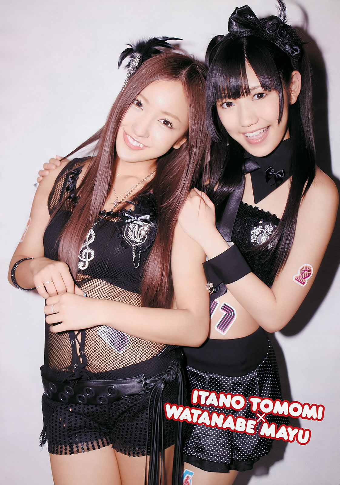 [Weekly Playboy]高清写真图2011 No.23 AKB48 下京庆子 上原多香子 西田麻衣 岛崎遥香 etc [40P]高清写真图