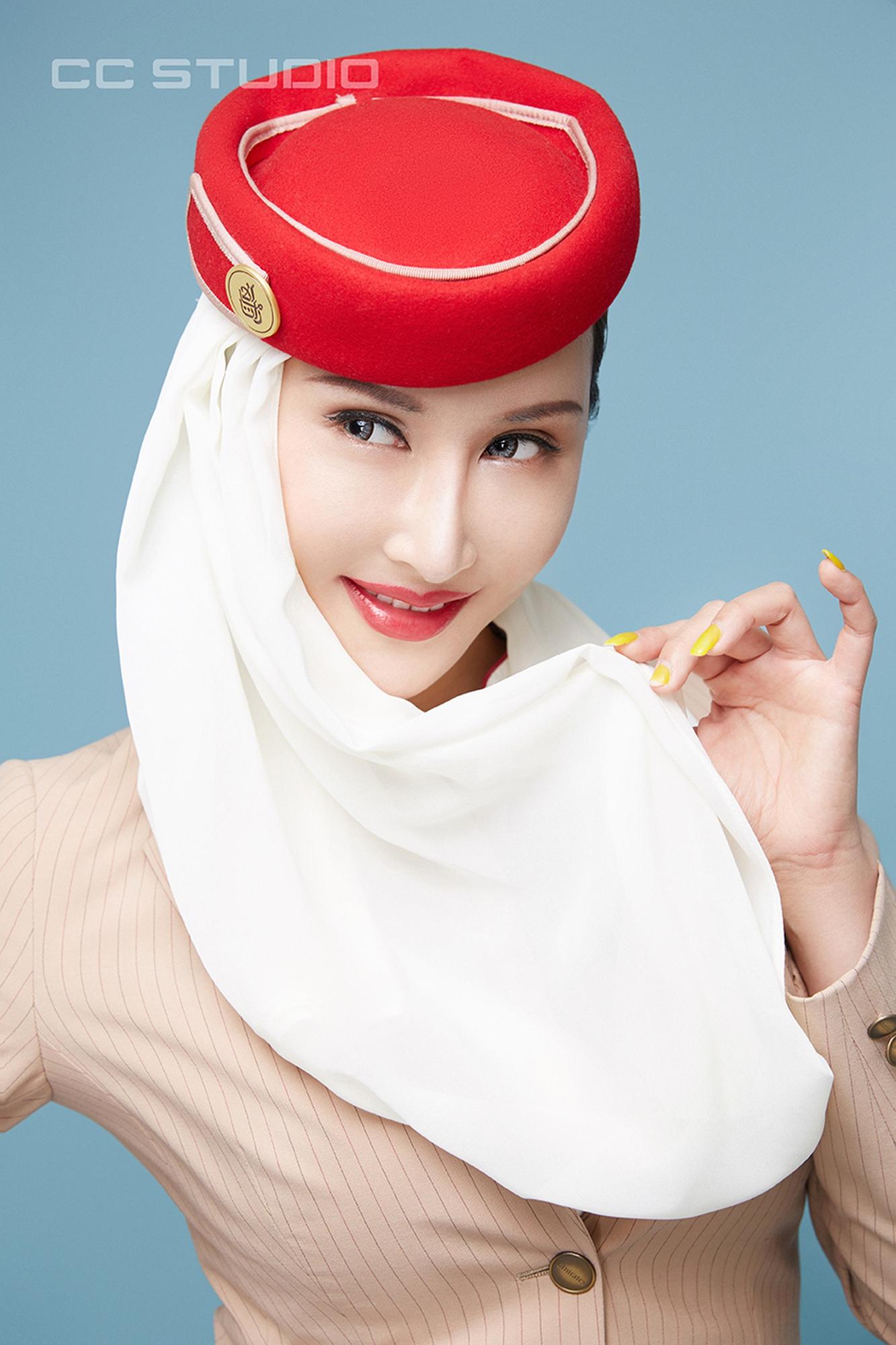 [TouTiao头条女神]高清写真图 2019.05.12 曼苏拉娜 小时候的梦想是做一名空姐