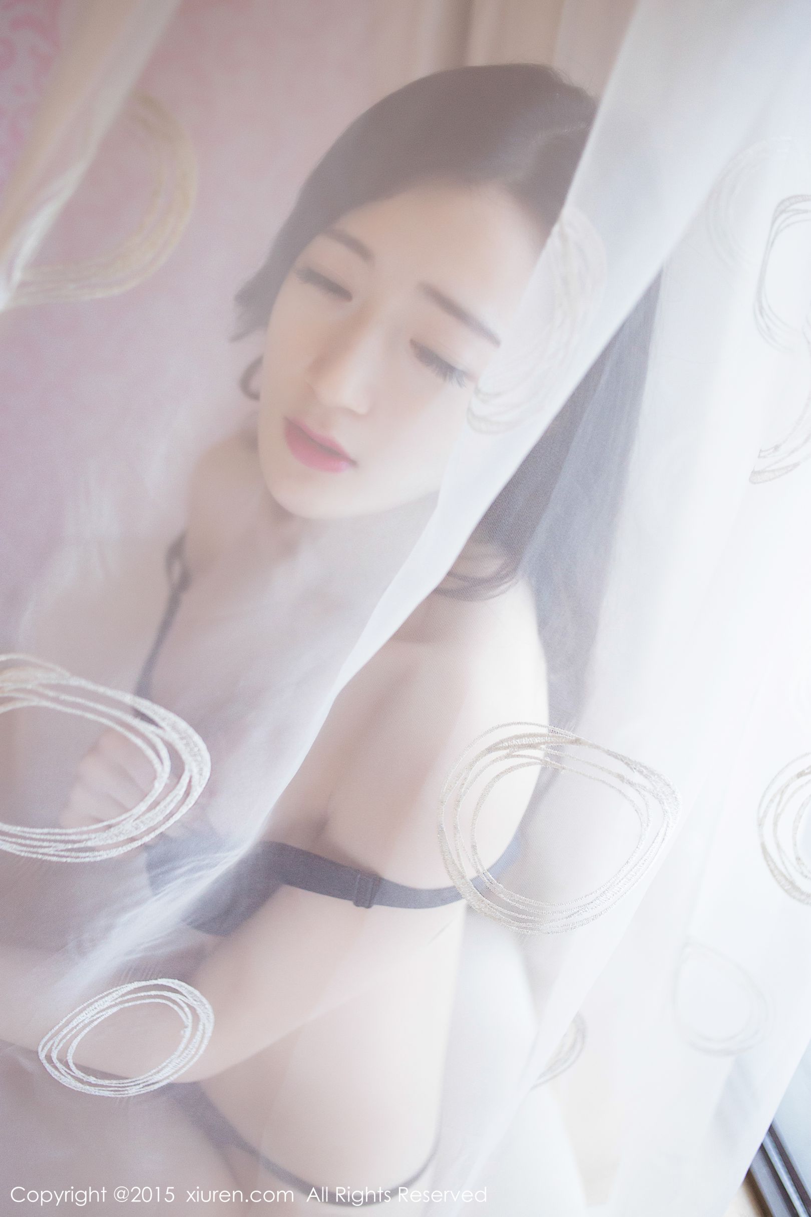 麻吉小兔子 新人模特 [秀人网XIUREN写真图]高清写真图套图写真图集