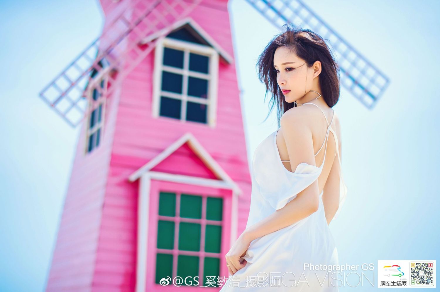 周妍希- 房车旅行日照写真