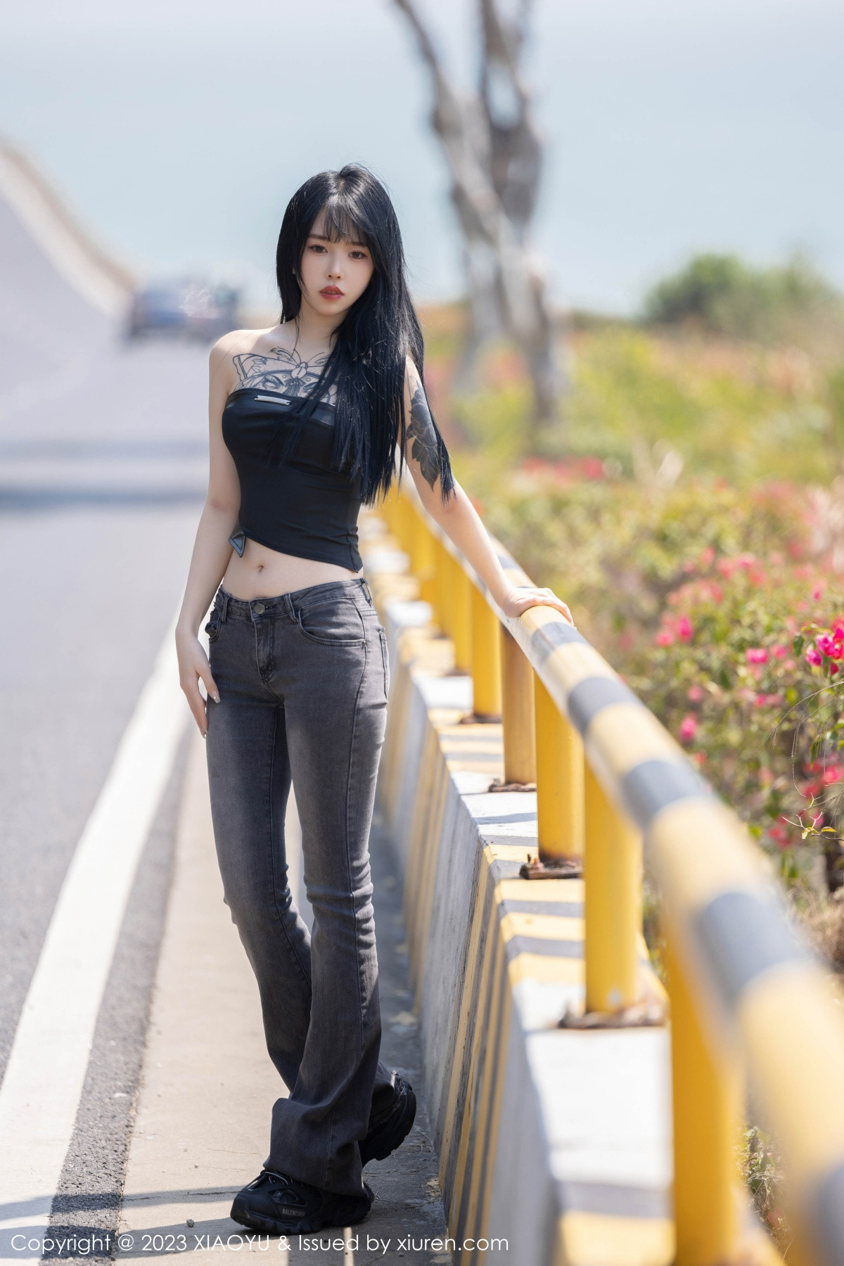 [XIAOYU]高清写真图 2023.06.12 VOL.1047 奶瓶. 清纯美腿