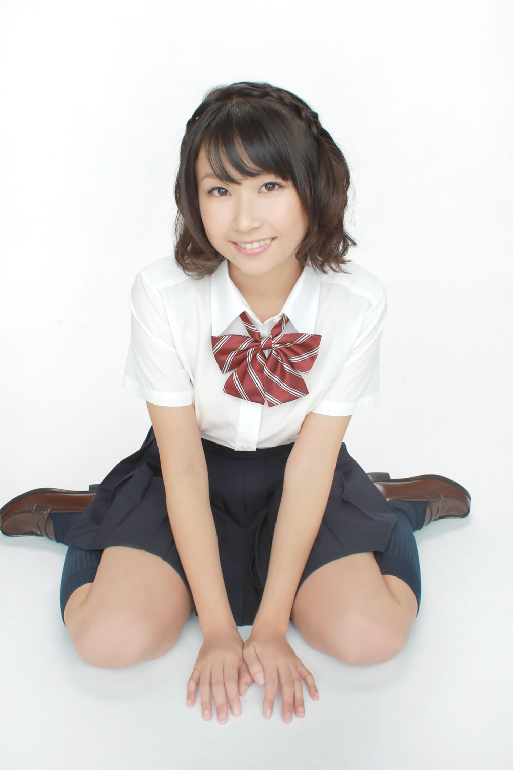 吉田ゆい [YS-Web]高清写真图套图写真图集 Vol.575 言うことナース！いやしの看护学生アイドル入学！