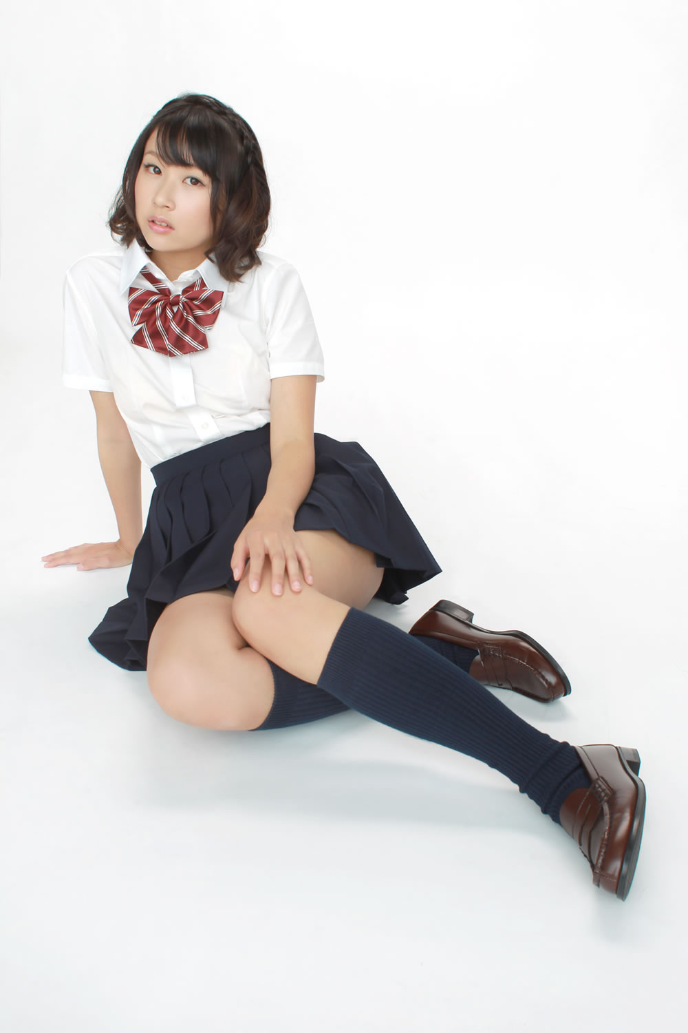 吉田ゆい [YS-Web]高清写真图套图写真图集 Vol.575 言うことナース！いやしの看护学生アイドル入学！