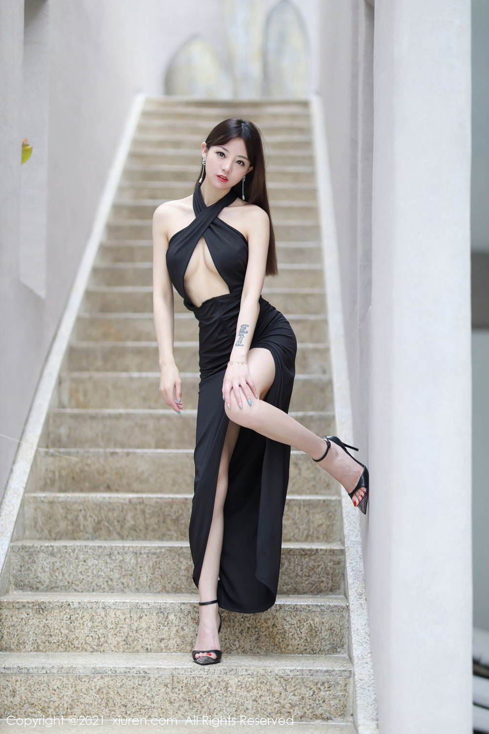 [XiuRen]高清写真图 2021.06.01 VOL.3487 佘贝拉bella