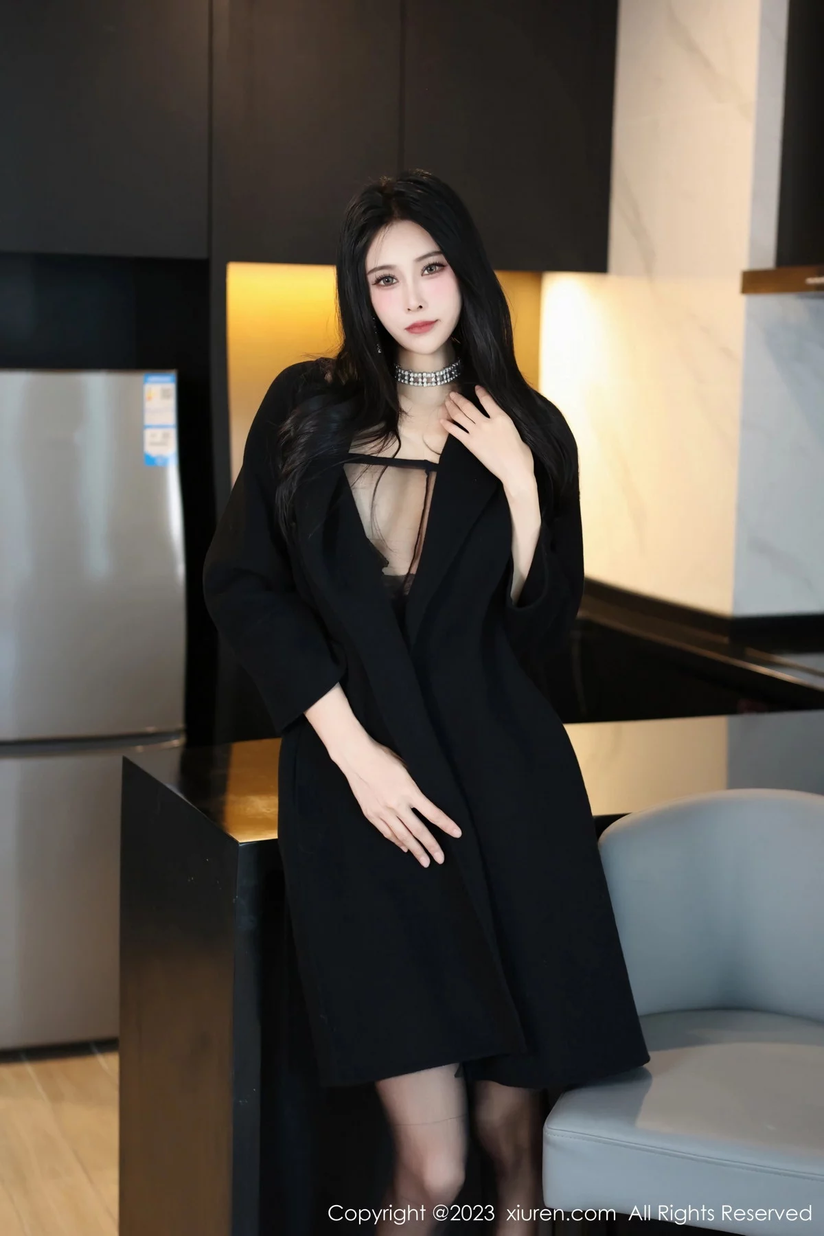 [XiuRen]高清写真图 2023.12.12 No.7797 草莓mm 黑丝美腿