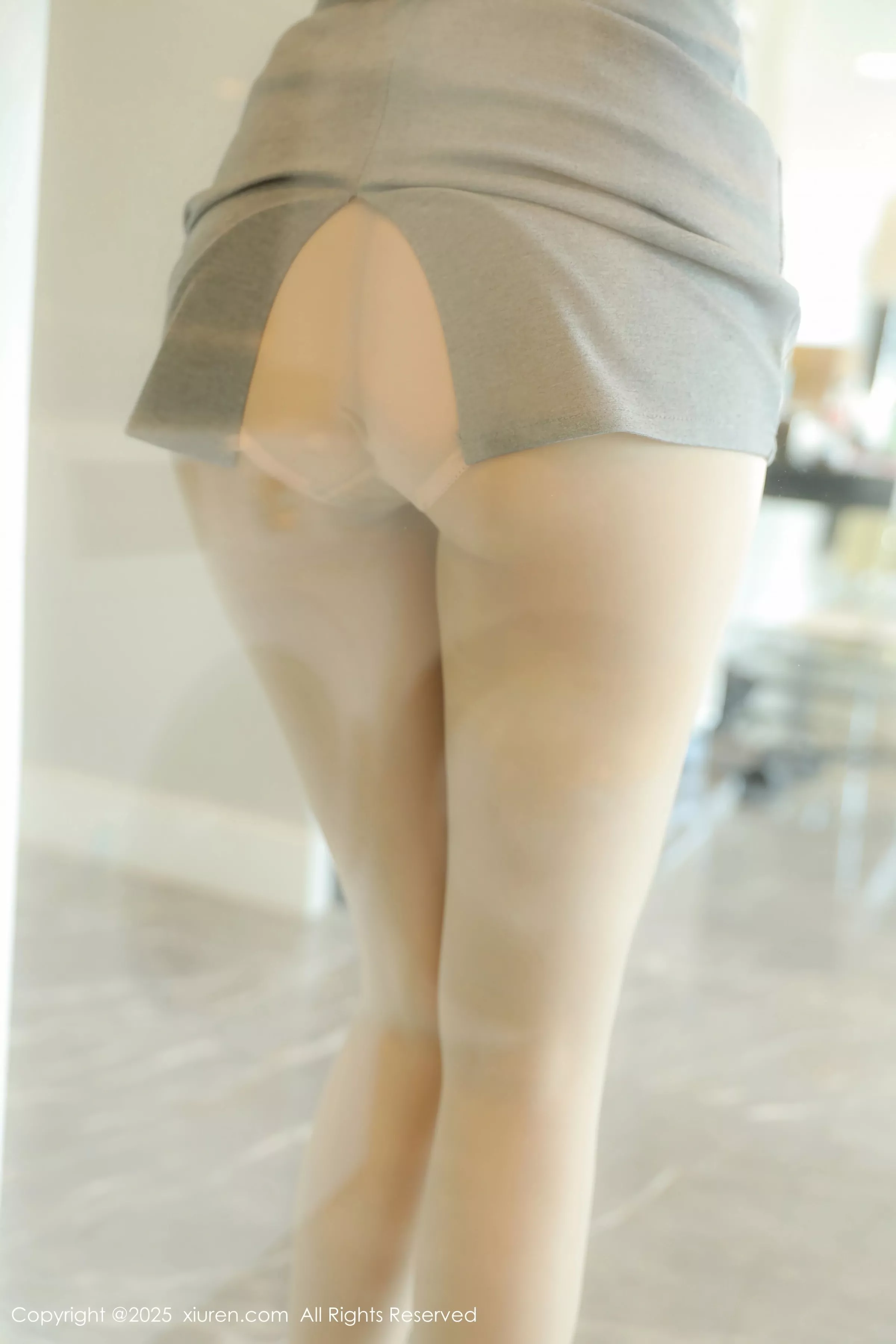 [XiuRen]高清写真图 2025.04.28 No.10213 希雅sia 白色丝袜