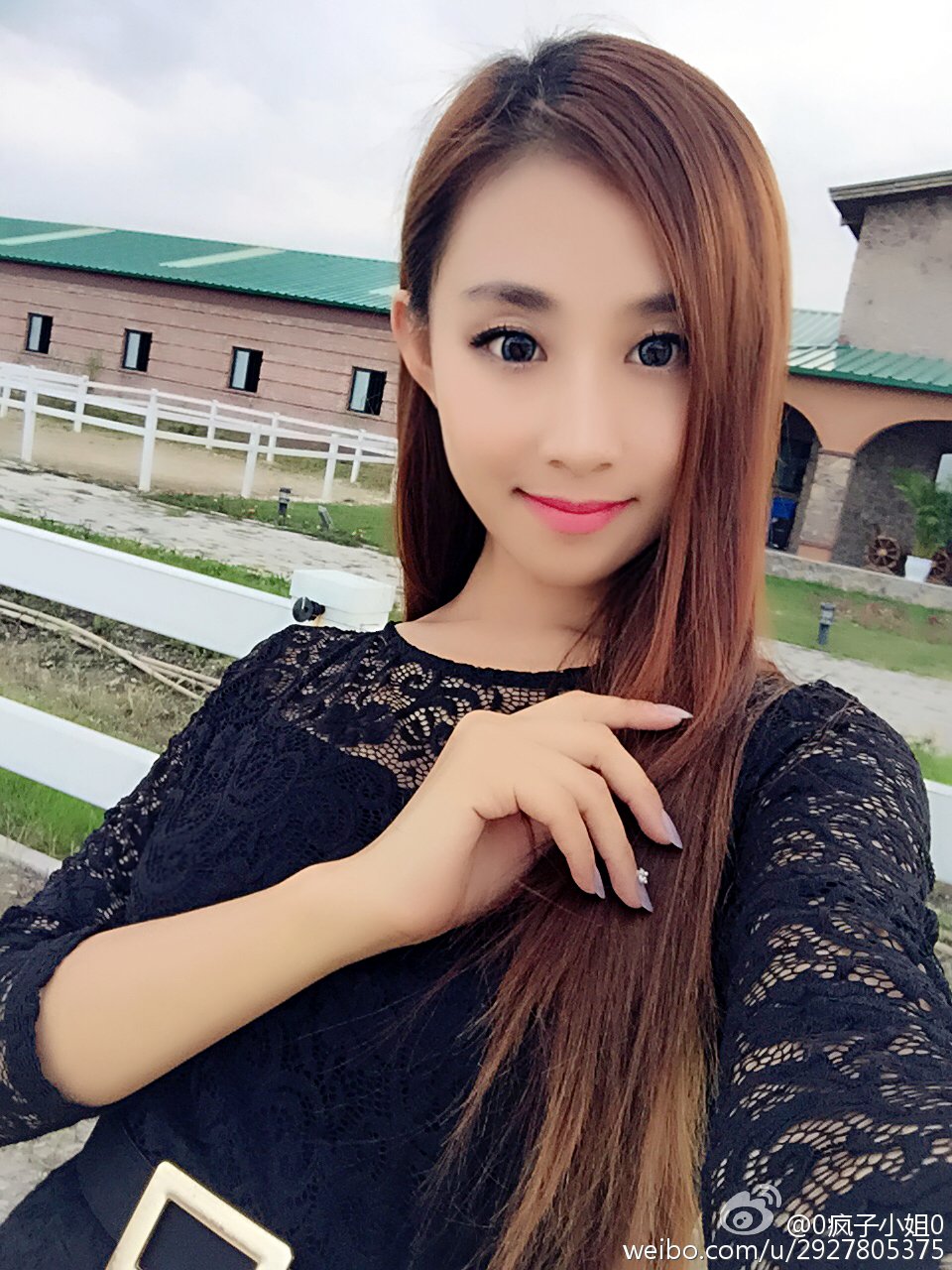 0疯子小姐0 微博养眼私房照诱惑写真图