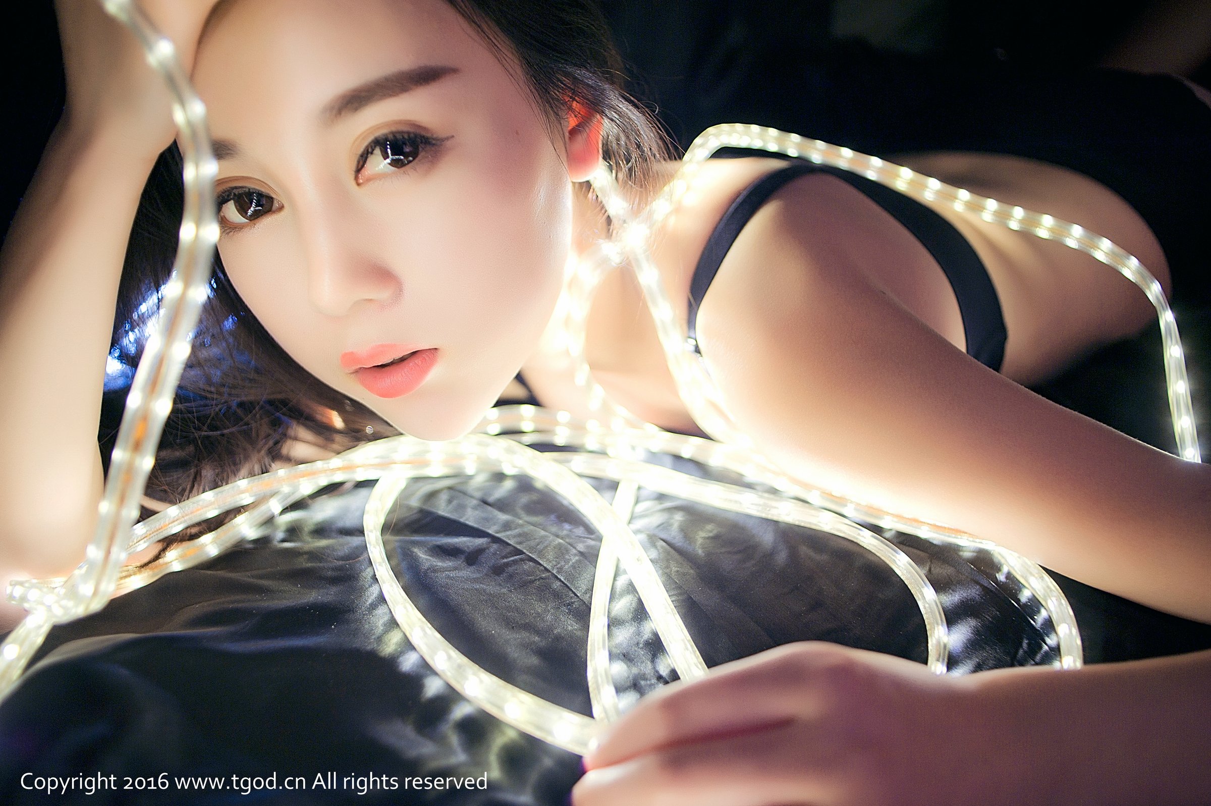 赵小米Kitty [TGOD推女神]高清写真图怦然心动 ~