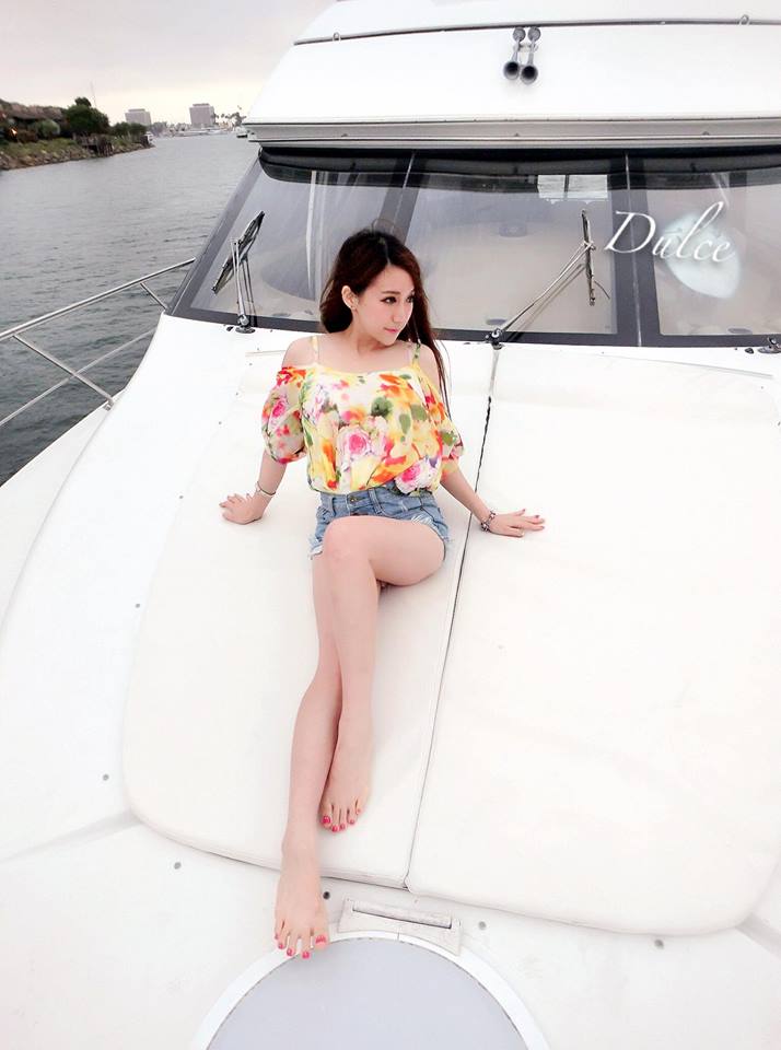 小容(黄容安) 32C萌系甜心电玩正妹SG
