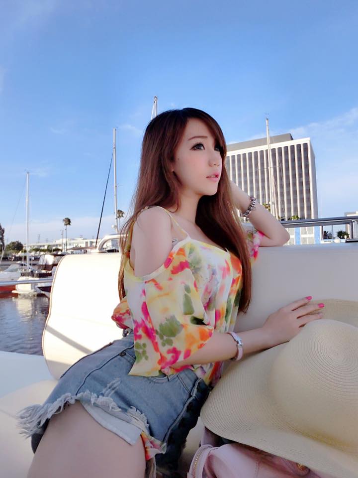 小容(黄容安) 32C萌系甜心电玩正妹SG