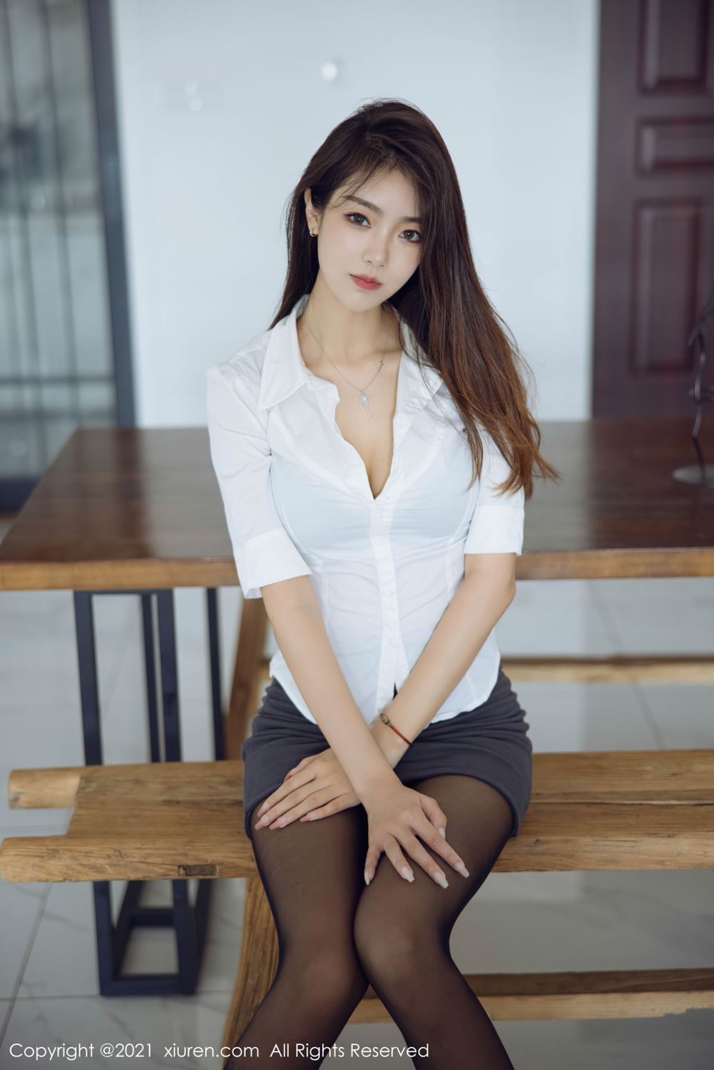 [XiuRen]高清写真图 2021.09.29 No.4019 可樂Vicky