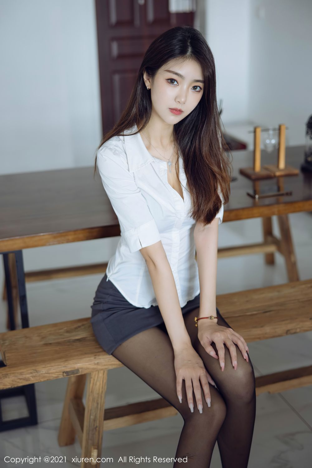 [XiuRen]高清写真图 2021.09.29 No.4019 可樂Vicky