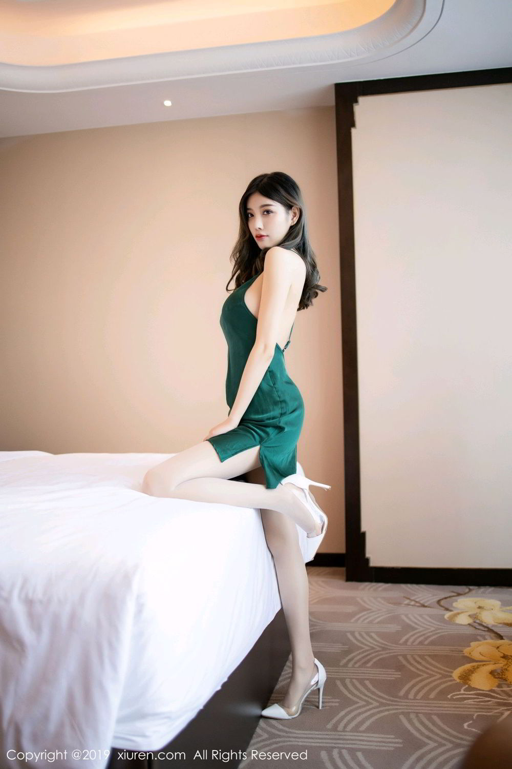 [XIUREN]高清写真图 2019.07.23 杨晨晨sugar