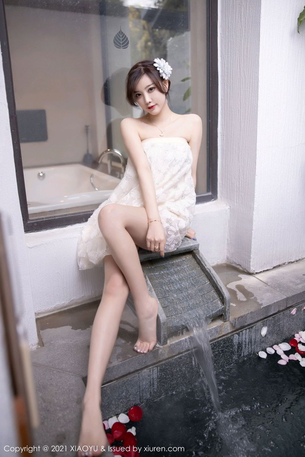 [XIAOYU]高清写真图 2021.05.14 VOL.528 杨晨晨Yome 花瓣浴