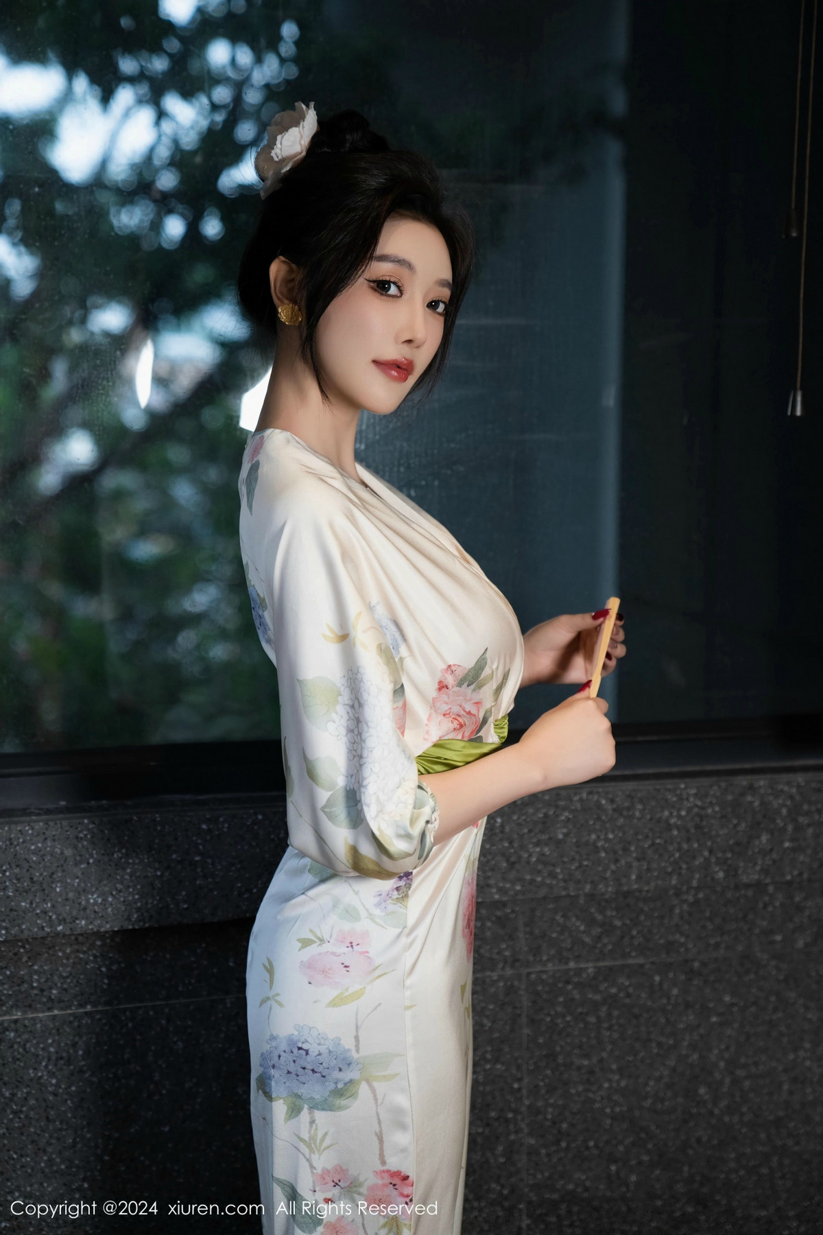 [XiuRen]高清写真图 2024.11.19 No.9470 杨晨晨Yome 丝袜美腿