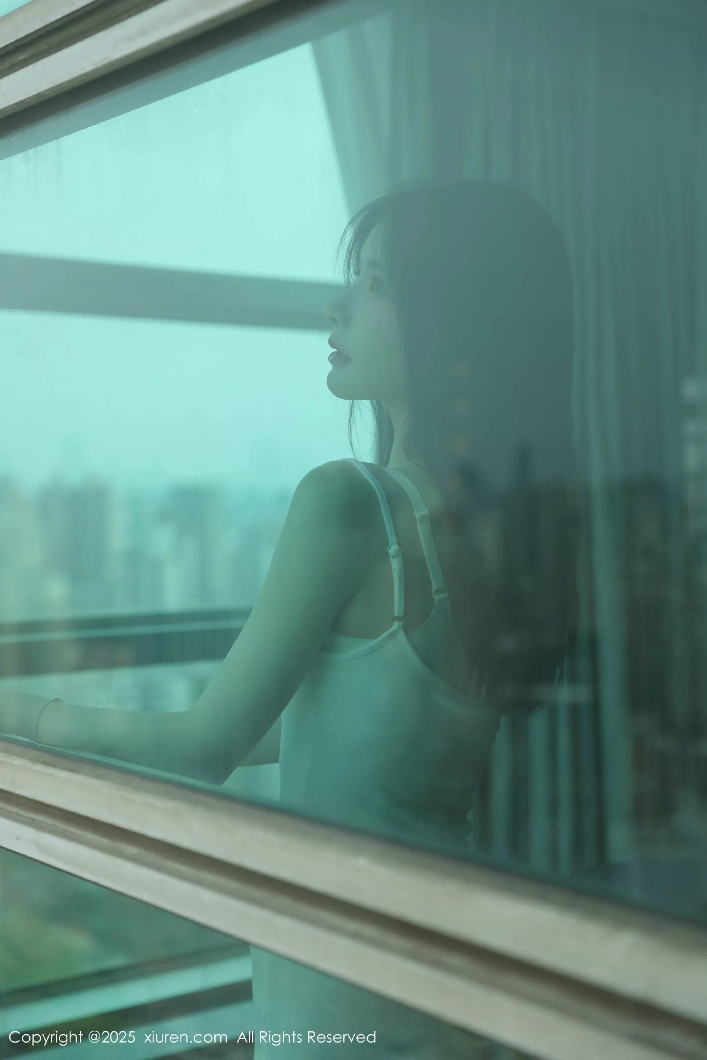 [XiuRen]高清写真图 2025.04.30 No.10226 布丁wow 肉色丝袜