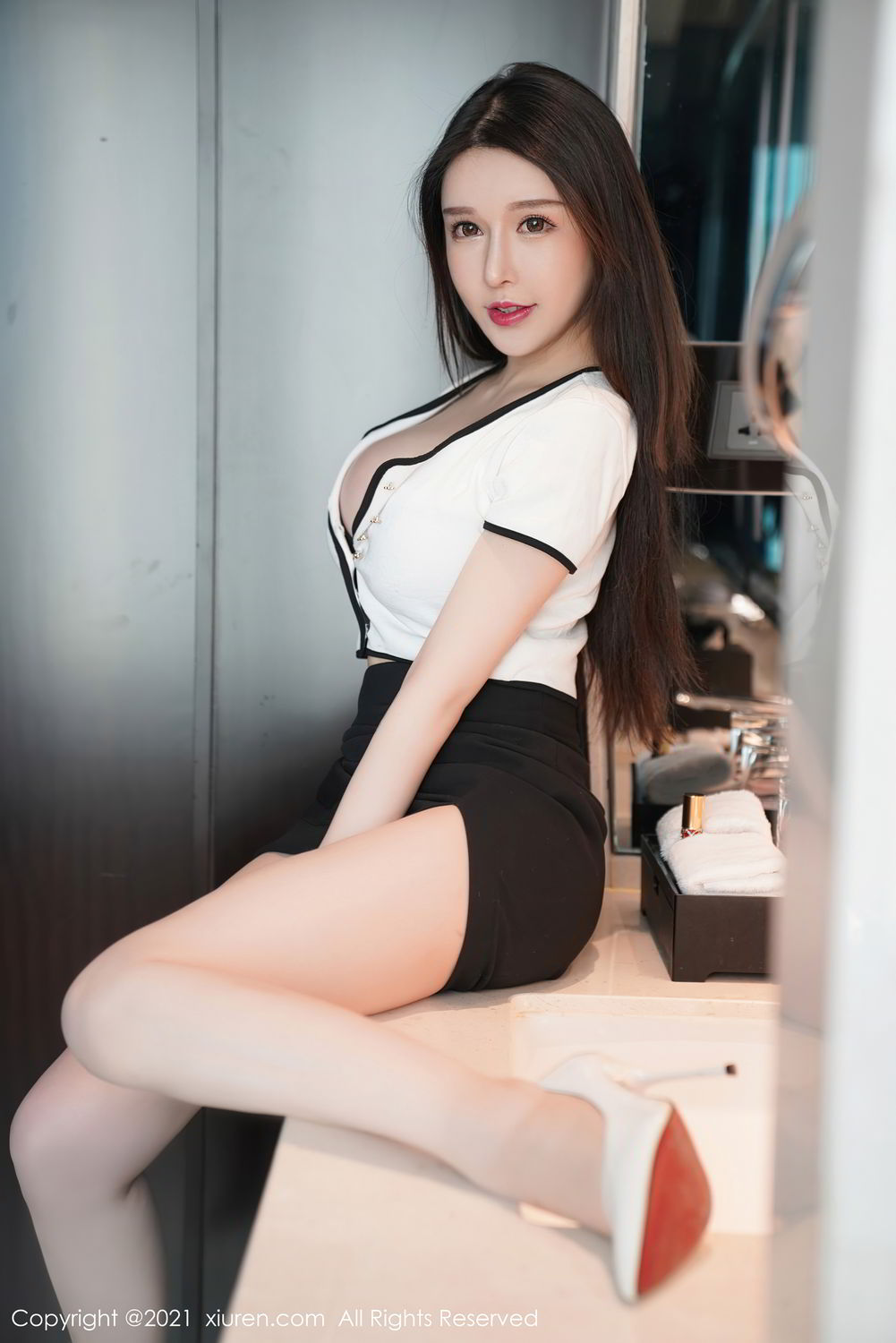 [XiuRen]高清写真图 2021.01.20 No.3023 玉兔miki
