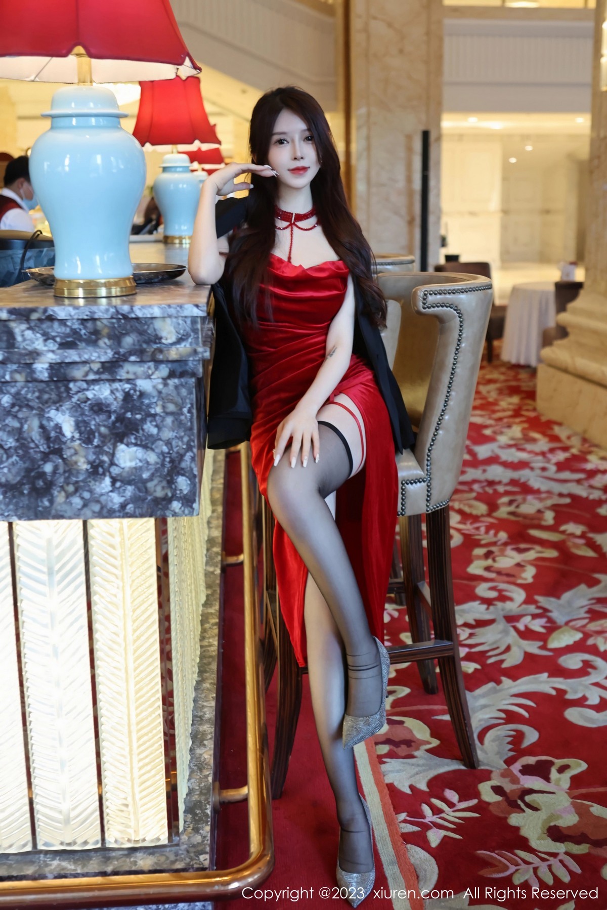 [XiuRen]高清写真图 2023.03.23 No.6460 玉兔miki 黑色美腿