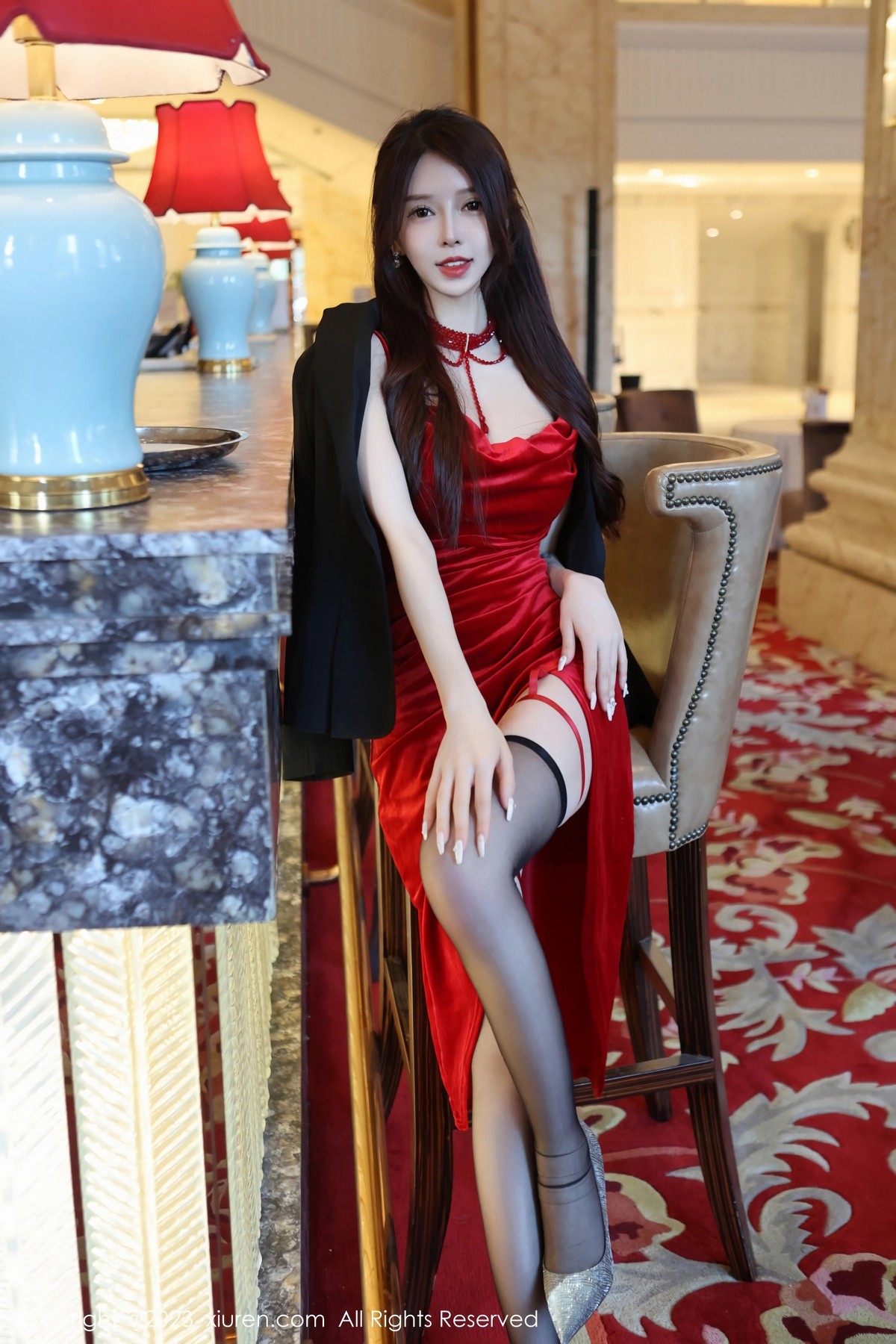 [XiuRen]高清写真图 2023.03.23 No.6460 玉兔miki 黑色美腿