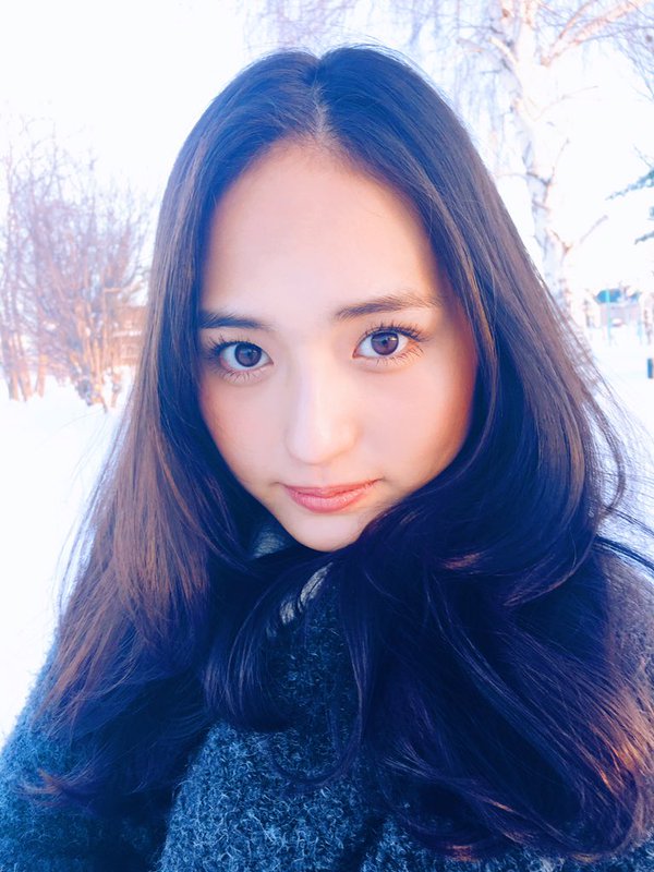山贺琴子 2016年日本最美女大学生私房照诱惑写真图