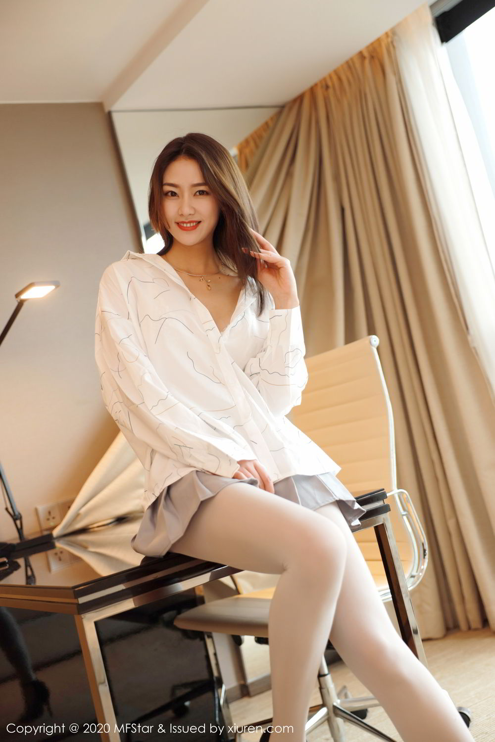 [MFStar]高清写真图 2020.04.07 VOL.303 方子萱