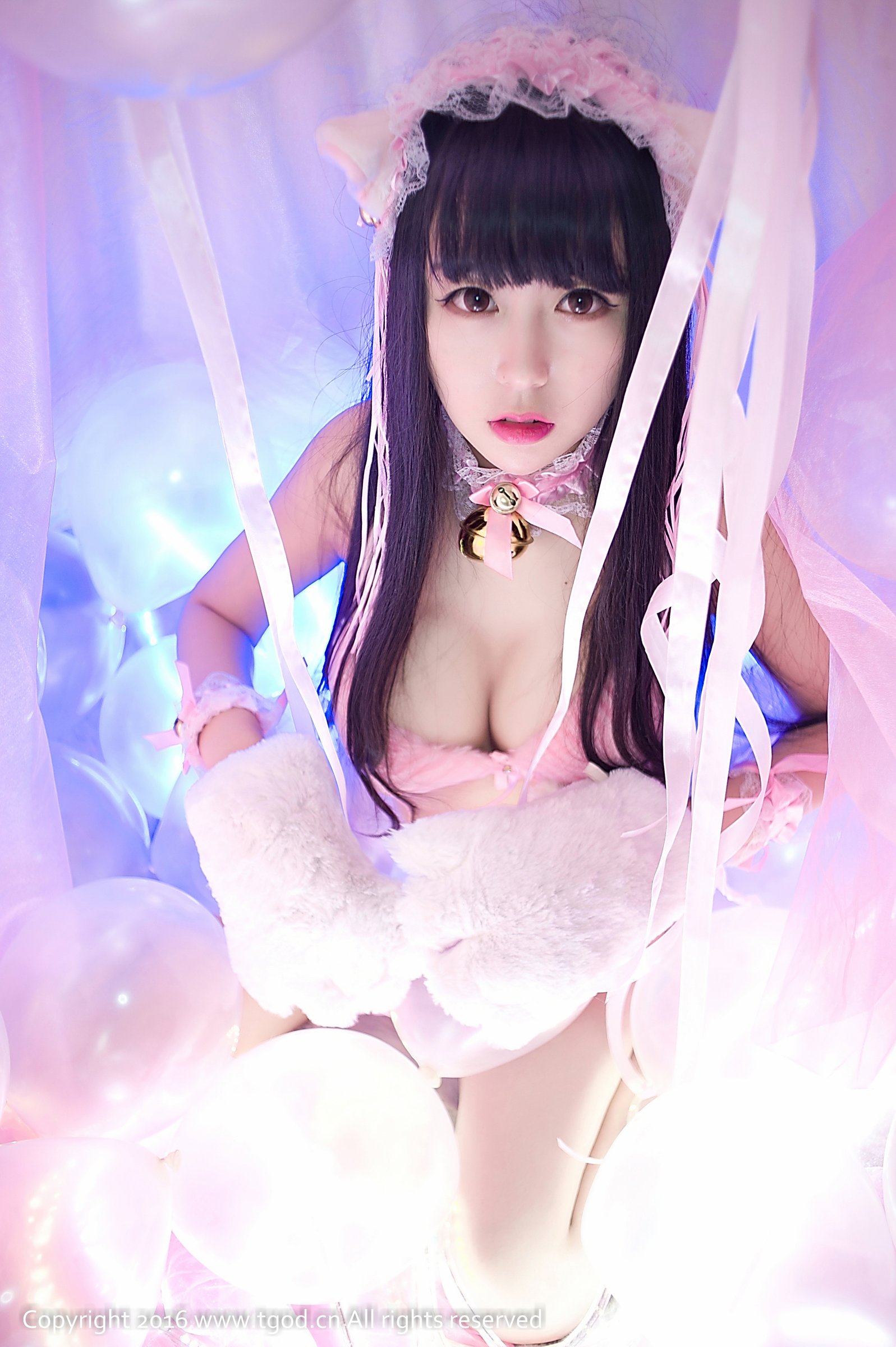 伊伊EvaBarbie [TGOD推女神]高清写真图童颜巨乳的儿童节 ~