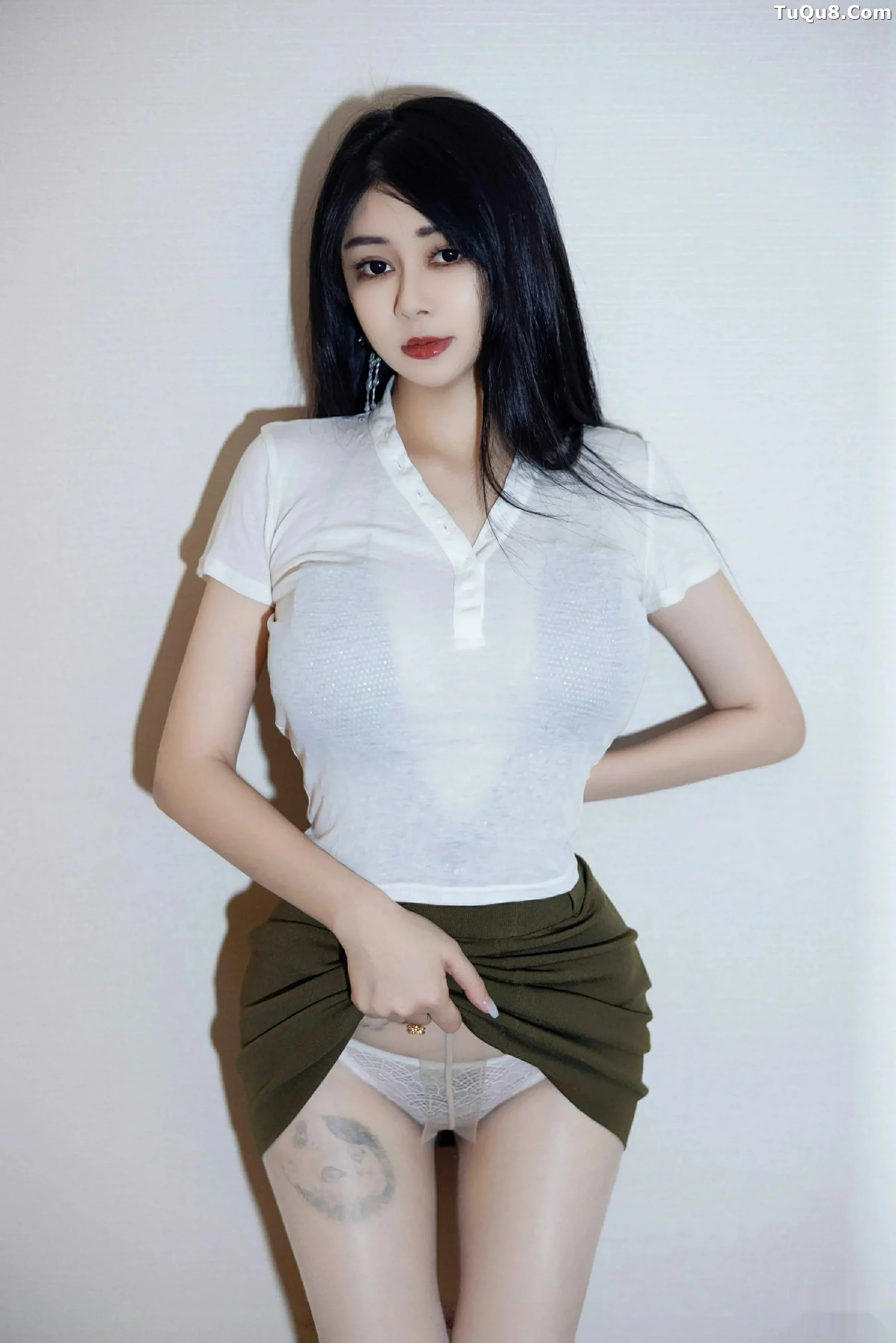 [HuaYang]高清写真图 2025.09.29 VOL.647 凯竹Quinn 白色T恤