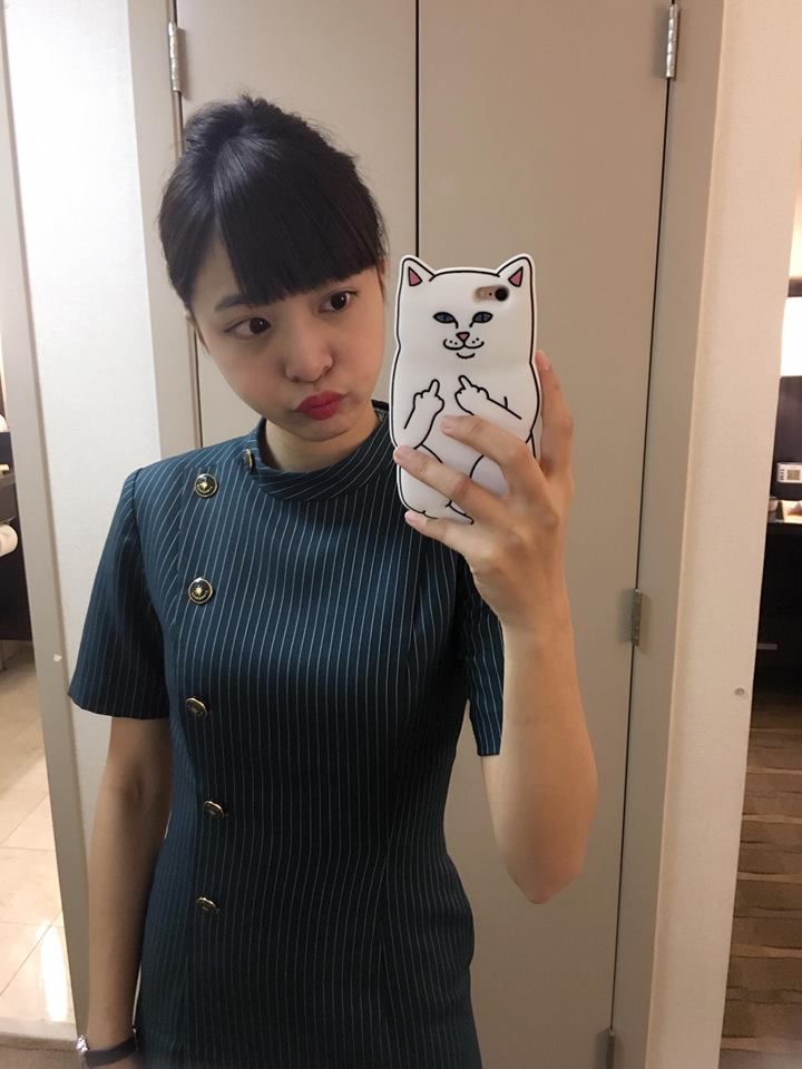 王怡之 邻家女孩俏皮空姐