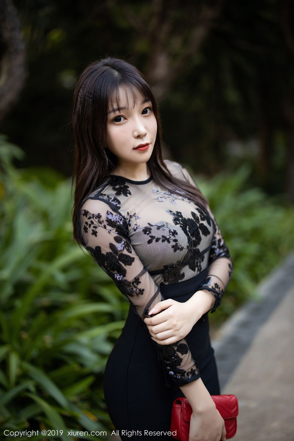 [XIUREN]高清写真图 2019.11.18 芝芝Booty