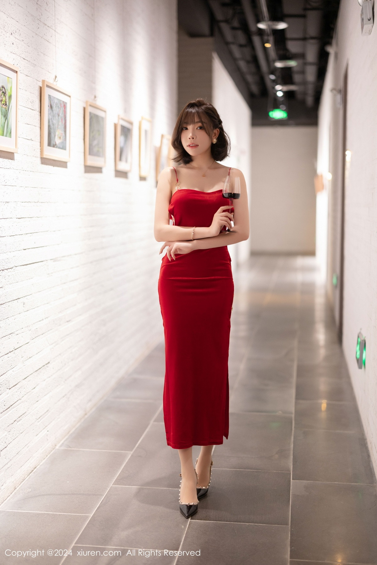 [XiuRen]高清写真图 2024.09.29 No.9229 徐莉芝Booty 美腿黑丝
