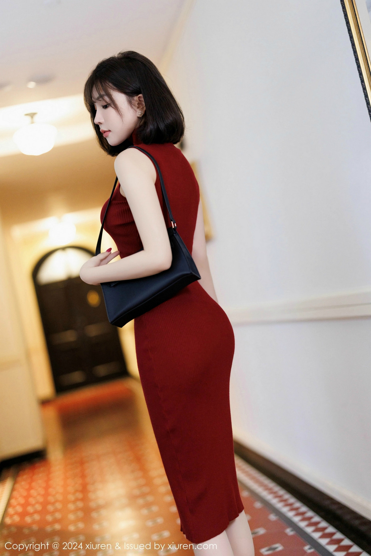 [XiuRen]高清写真图 2024.12.12 No.9589 徐莉芝Booty 高跟鞋美腿