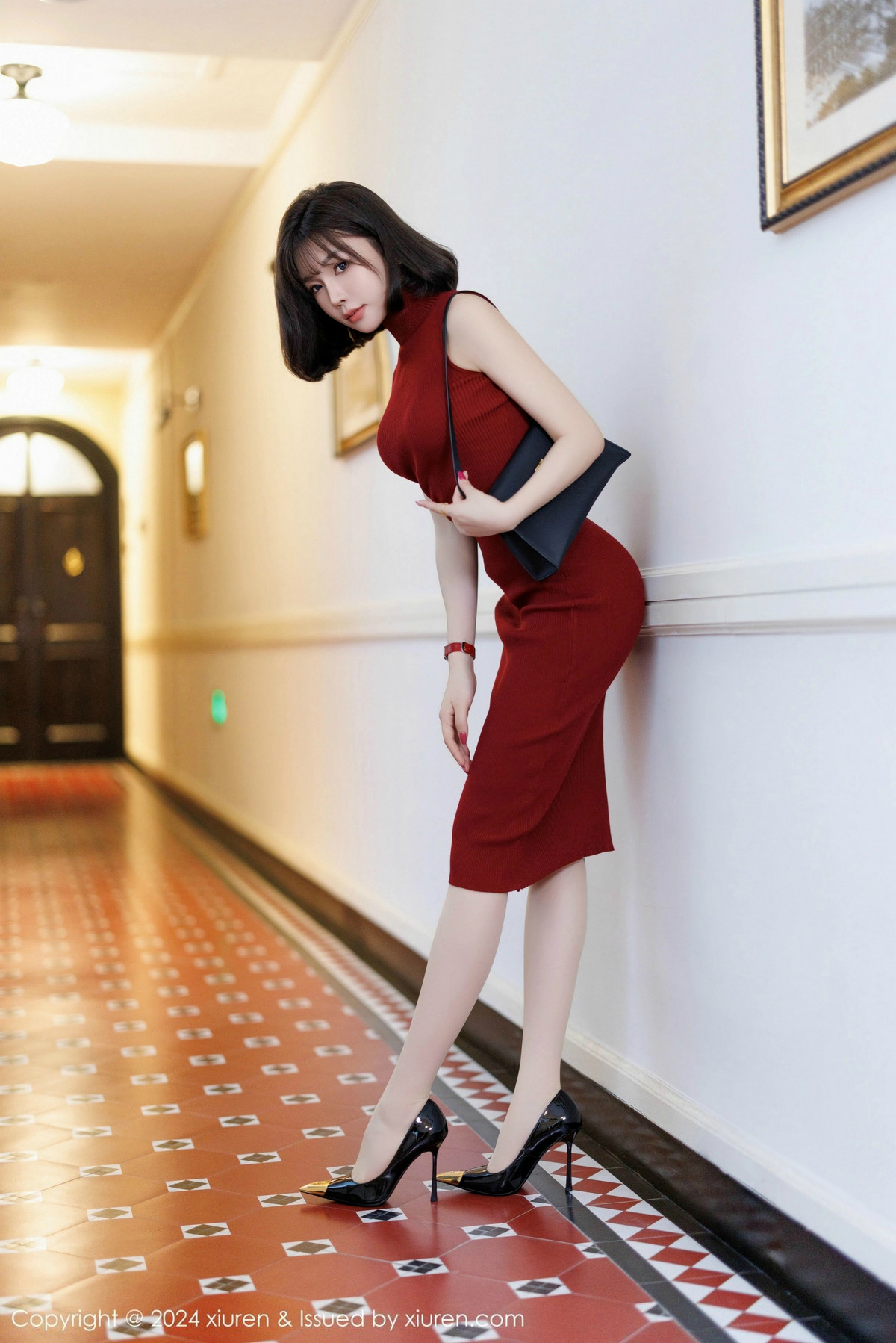 [XiuRen]高清写真图 2024.12.12 No.9589 徐莉芝Booty 高跟鞋美腿