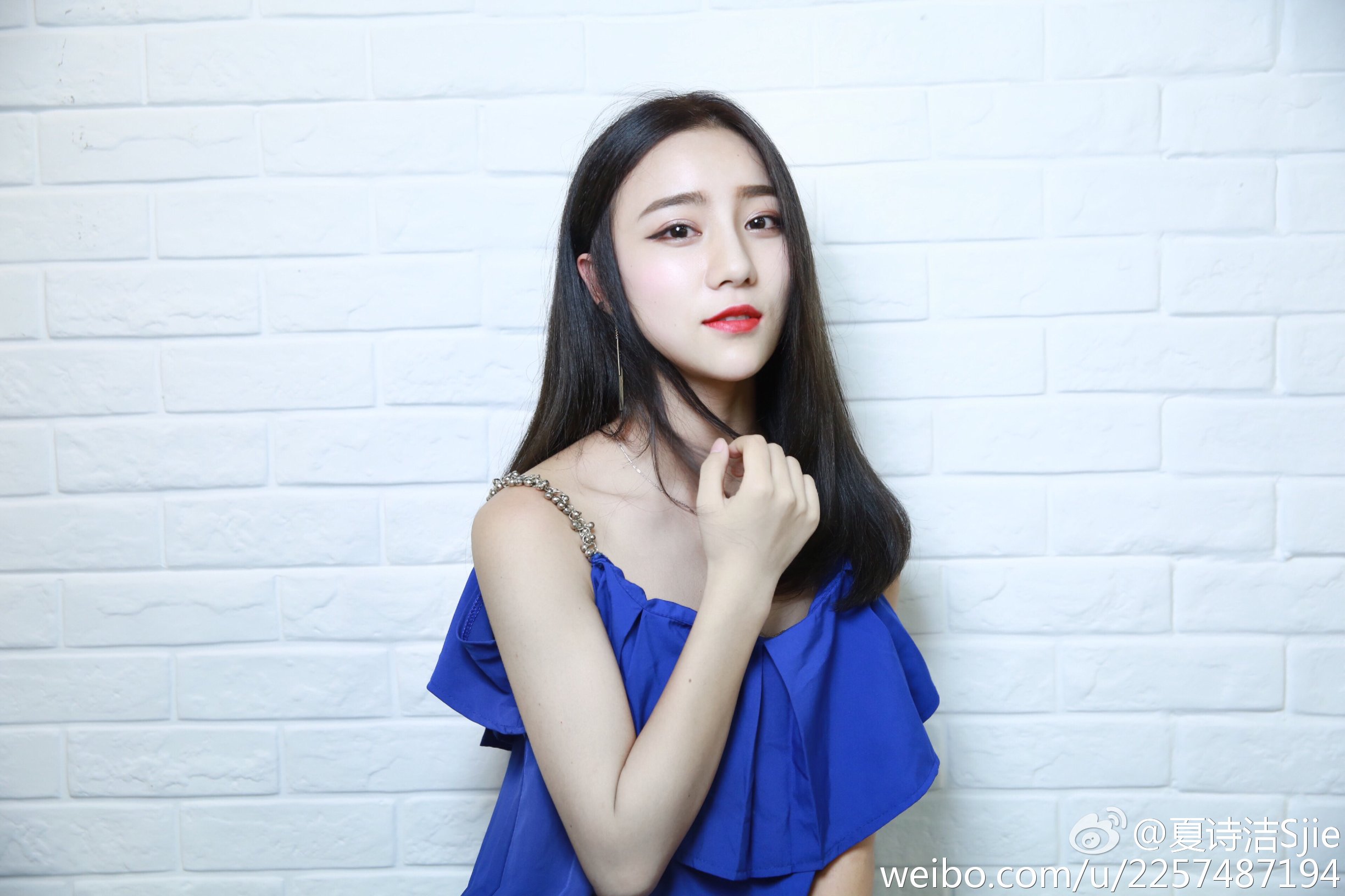 夏诗洁Sijie CJ2016 网龙游戏展台SG。