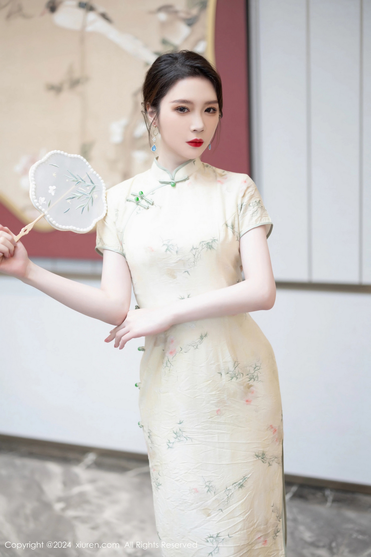 [XiuRen]高清写真图 2024.05.07 No.8497 梦心玥 丝袜美腿