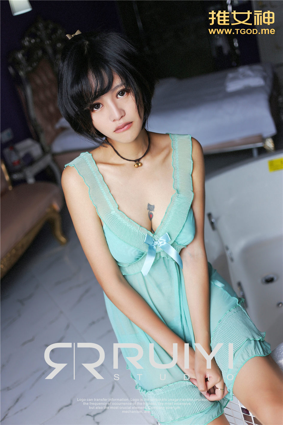 蛋蛋酱 [TGOD推女神]高清写真图羞涩！童颜巨乳私房写真图