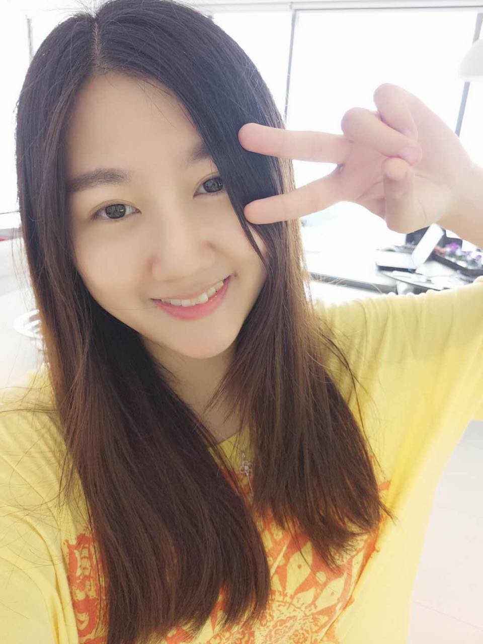 小苍 电竞雅典娜气质美图集