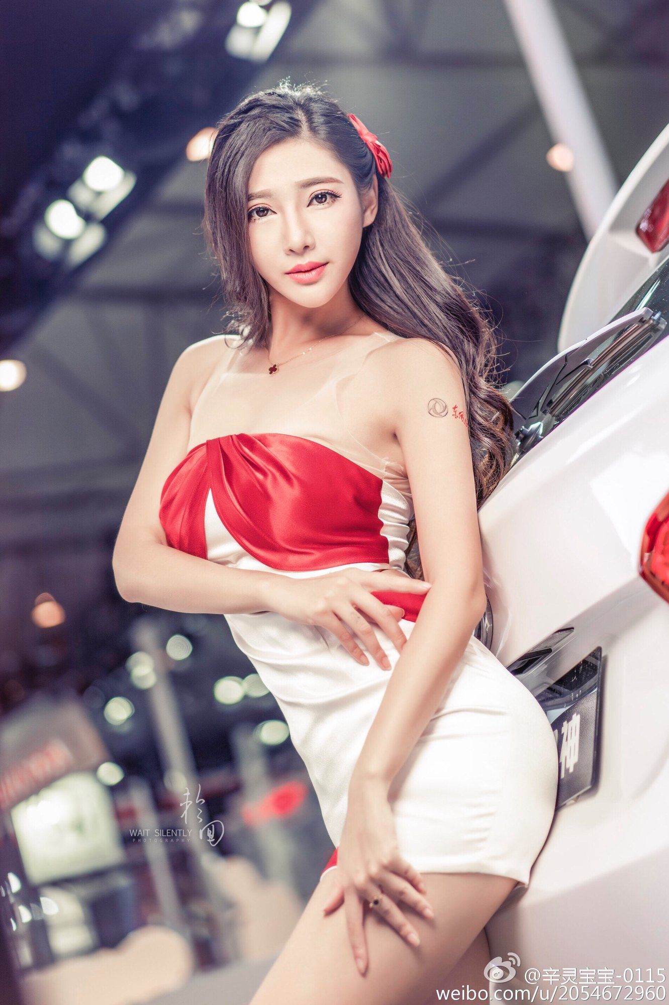 辛灵宝宝 气质车模美图写真图