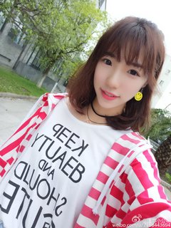 施陆佳菲